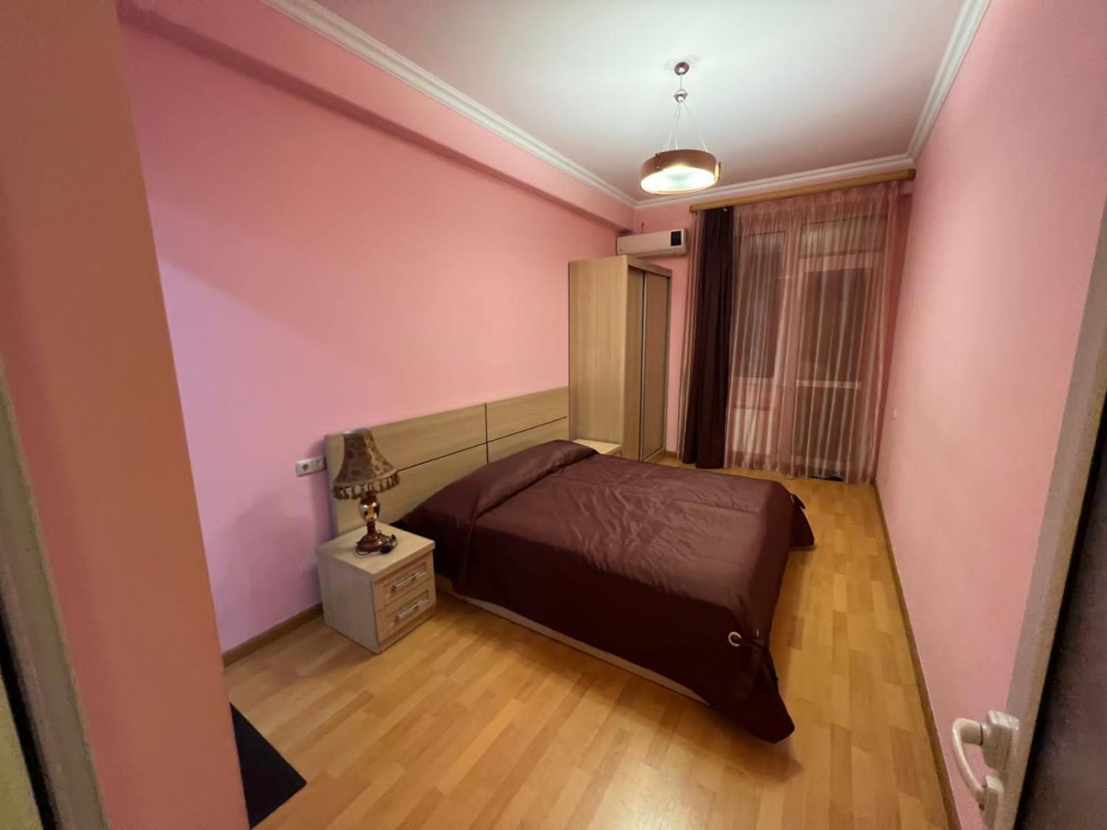 Rent Inn Yerevan On North Avenue ภายนอก รูปภาพ