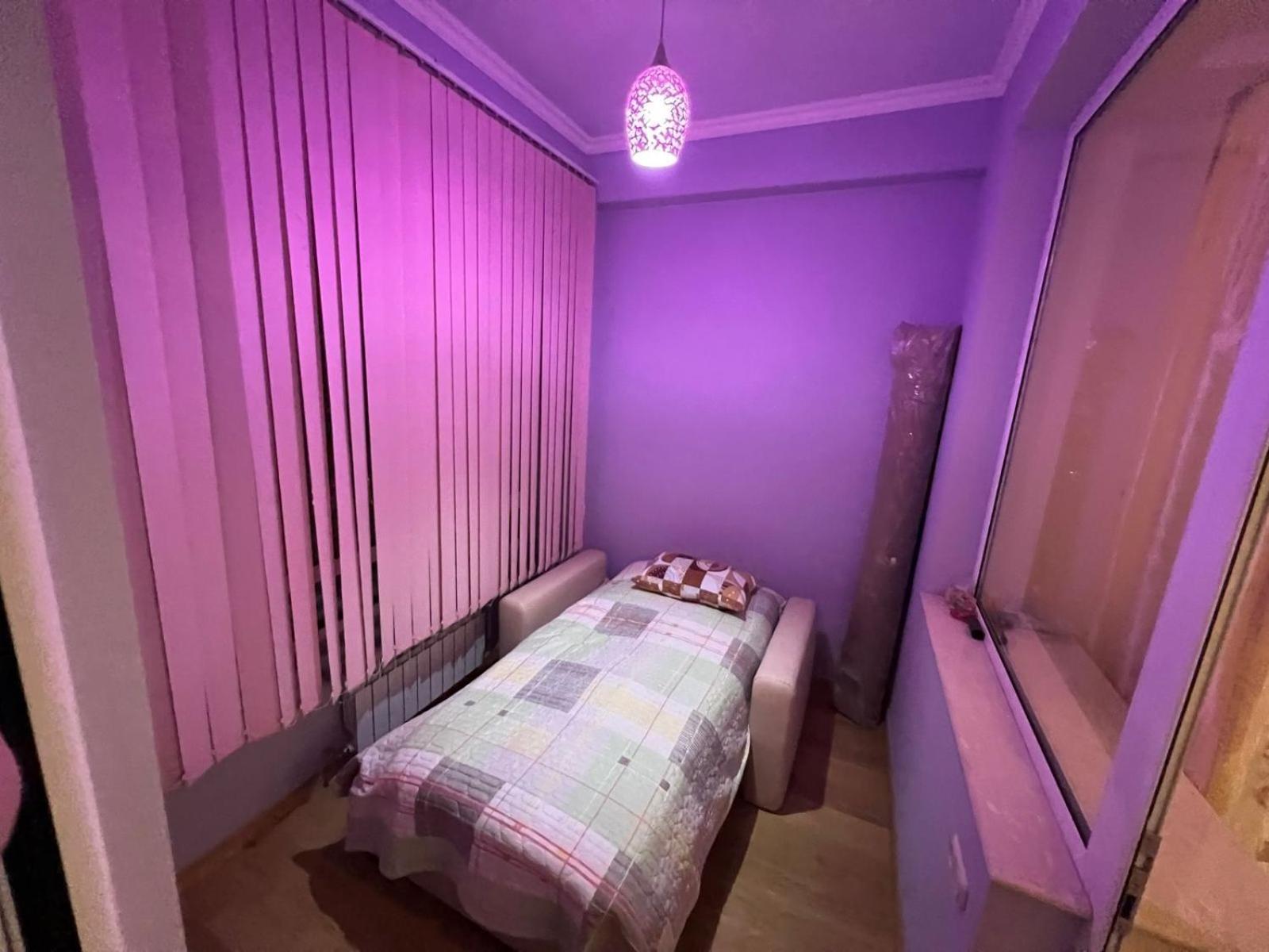 Rent Inn Yerevan On North Avenue ภายนอก รูปภาพ