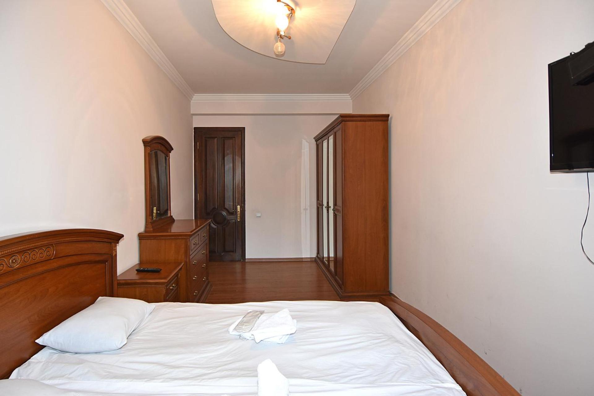Rent Inn Yerevan On North Avenue ภายนอก รูปภาพ