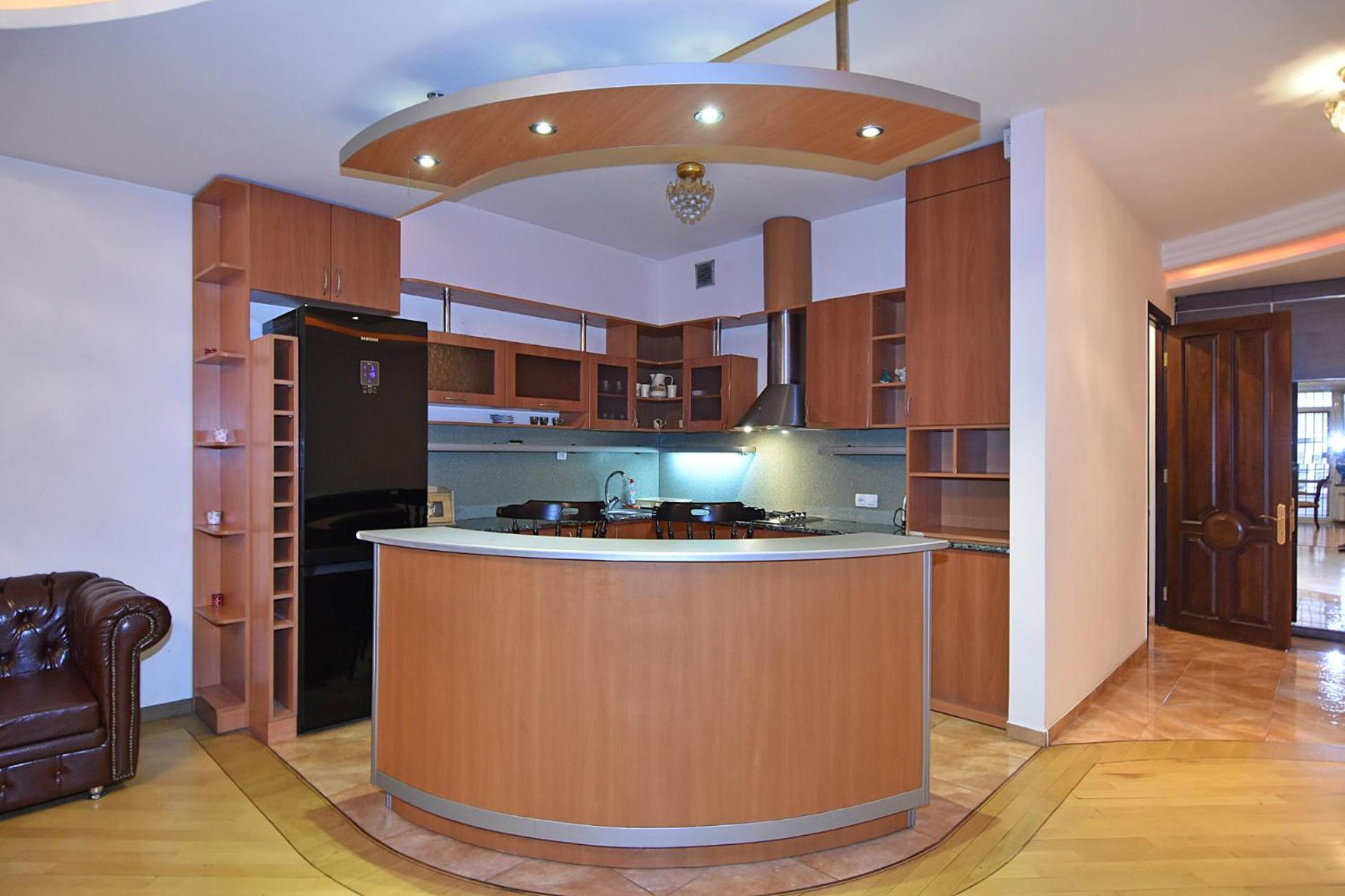 Rent Inn Yerevan On North Avenue ภายนอก รูปภาพ